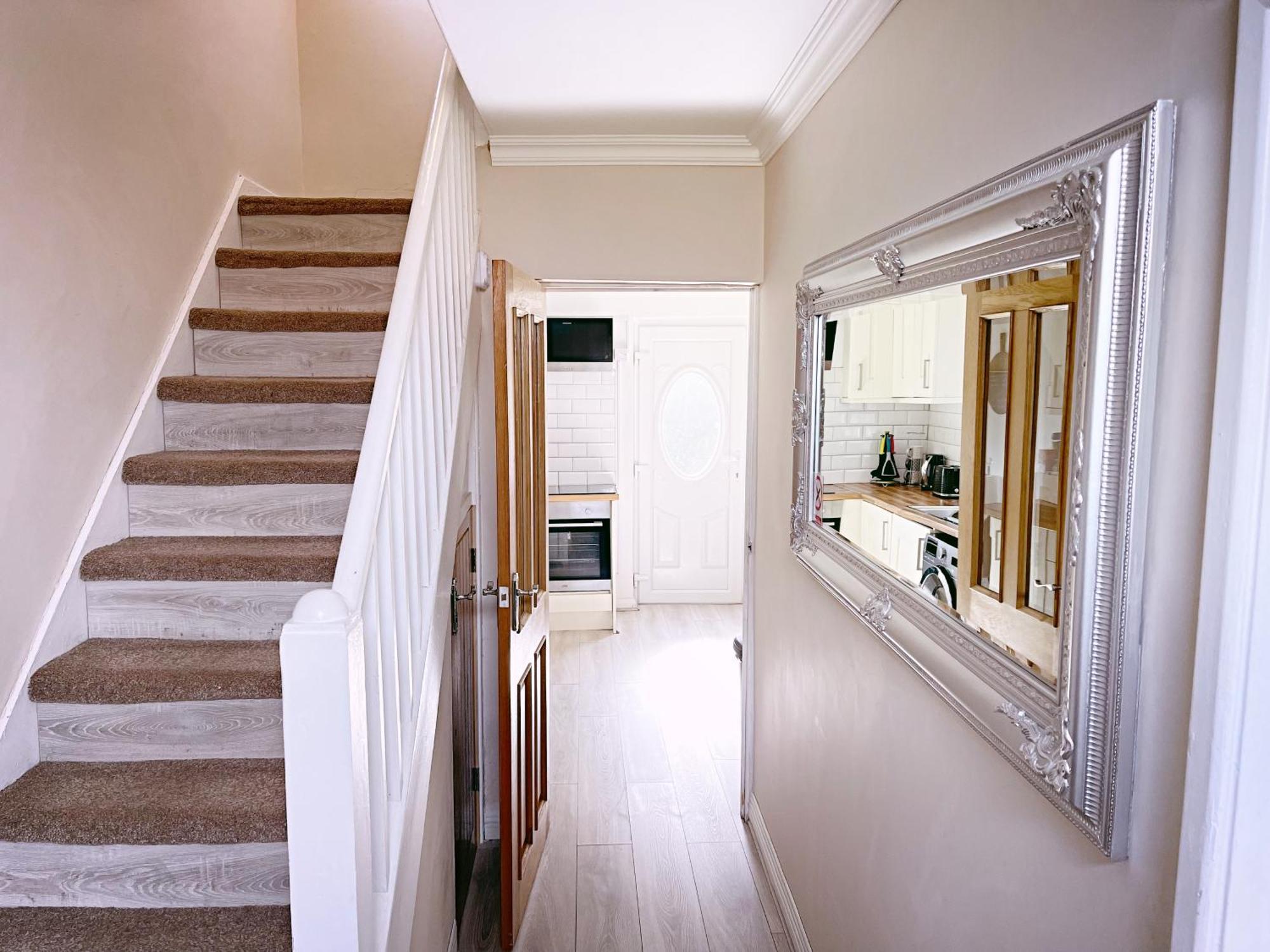 Entire 3-Bedroom Home In Oldham - Guest House Exterior foto